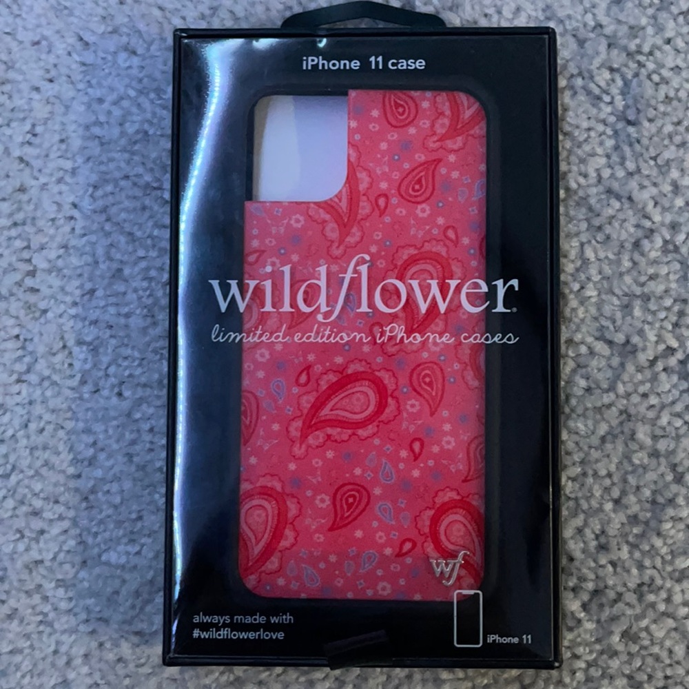 SOLD Wildflower case for iPhone 11